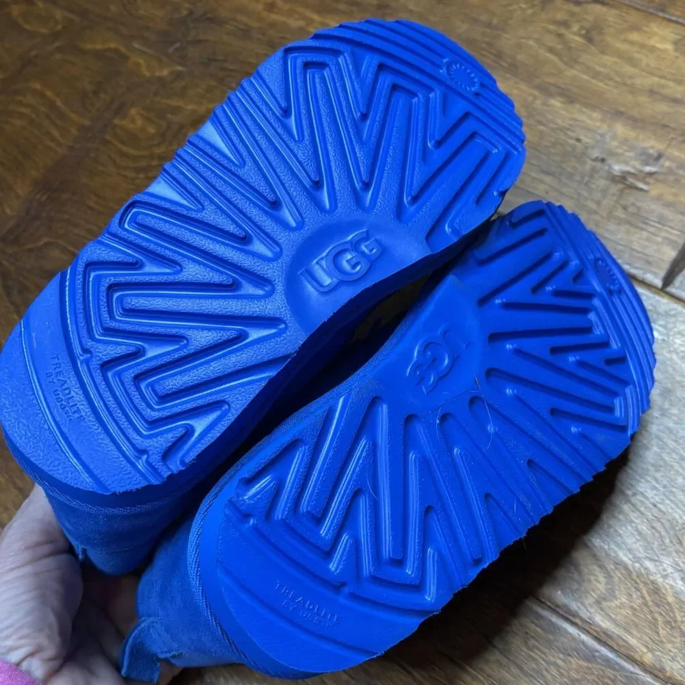 UGG Neumel Chukka Boots Youth Size 3 Blue Suede Wool Lined Treadlite‎ 1017320K